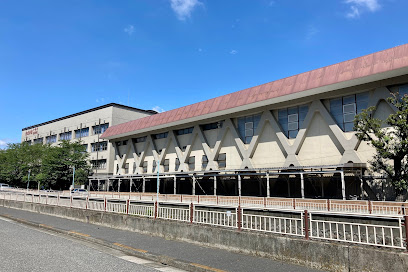 佼成学園高等学校の外観画像