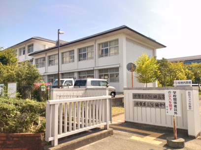 滋賀県立河瀬中学校の外観画像