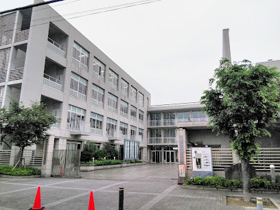 専修大学附属高等学校の外観画像