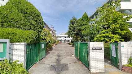 東住吉高等学校の外観画像